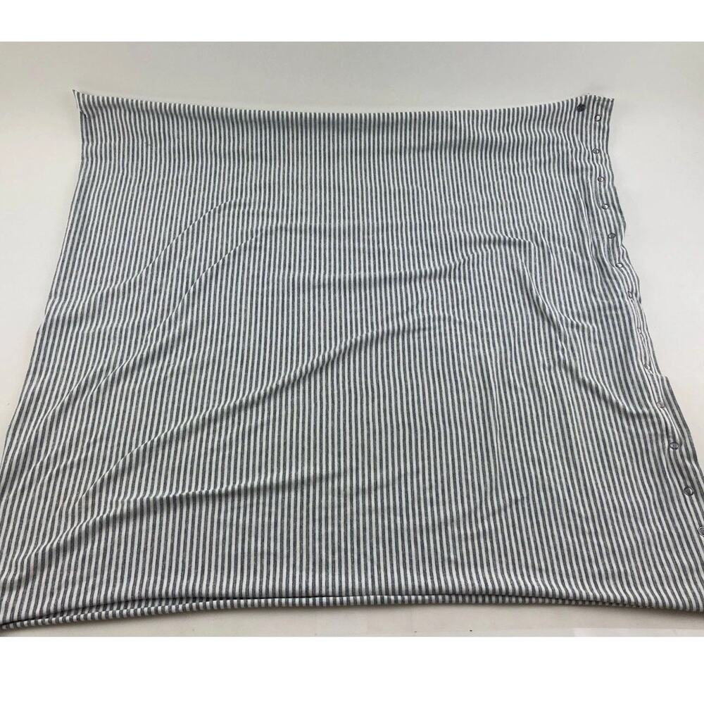 Lululemon Snap Scarf Shawl Wrap One Size Grey Gray White Stripe Vinyasa Infinity - Picture 8 of 8